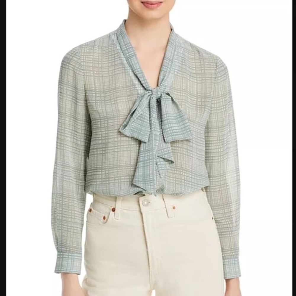 Tory Burch Mint Green Long Sleeve Chiffon Bow Blouse Size 0 Preppy ~ Sheer!